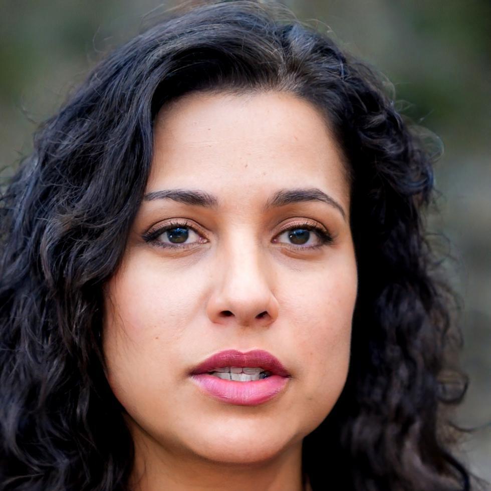 Porträt von Referentin Elena Kastner